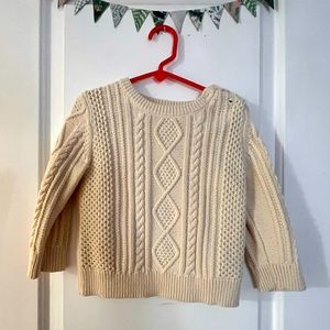 Cute cable sweater for baby/toddler.